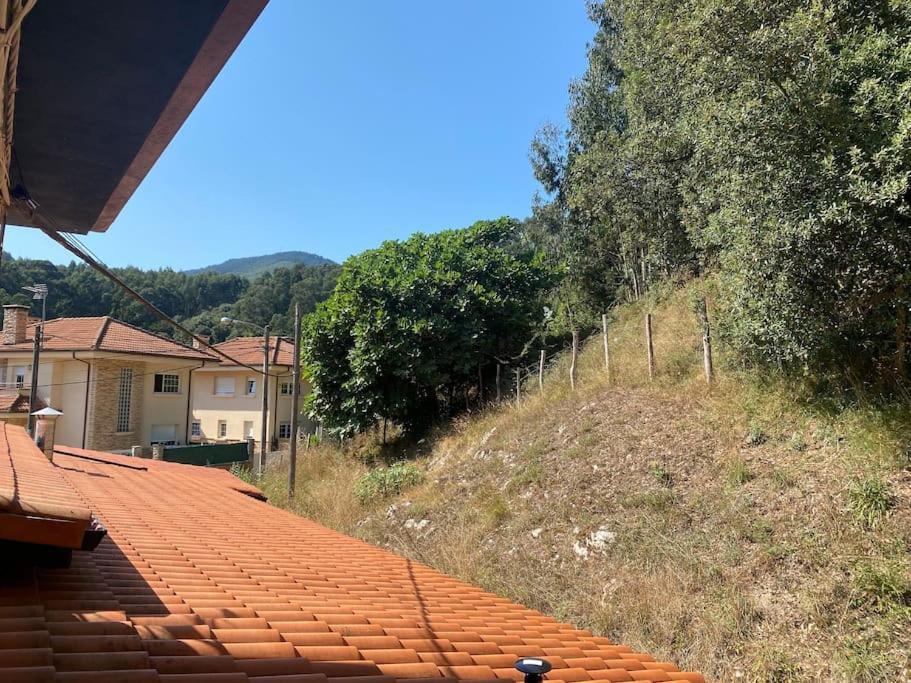 Casa En Montealegre Reformada Y Acogedora Sámano Kültér fotó
